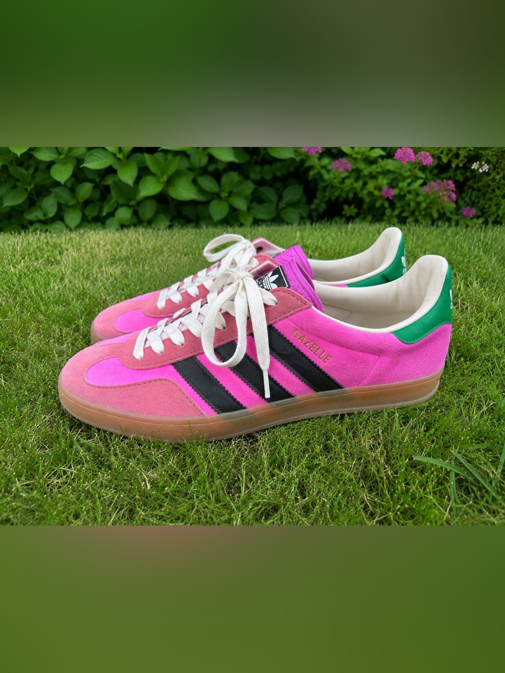 Pink Suede & Leather Low-Top Sneakers with Green Heel Accent